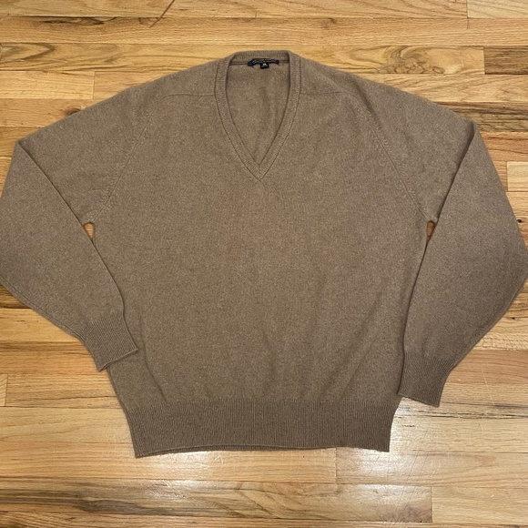 Brooks Brothers Mens 100% Cashmere V-Neck Sweater 46